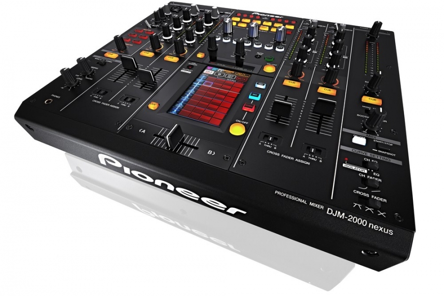 Pioneer DJM-2000nexus DJ mixer 